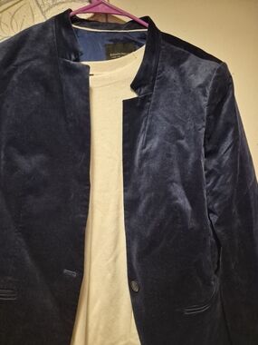 Classy As Always. Banana Republic WoMen's Navy Velvet Blazer Jacket